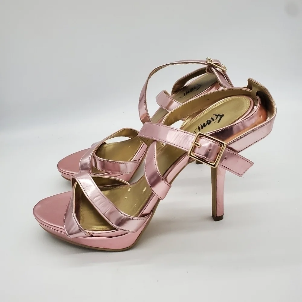 Fioni Platform Heels Size 8 Shoes Silver Purple